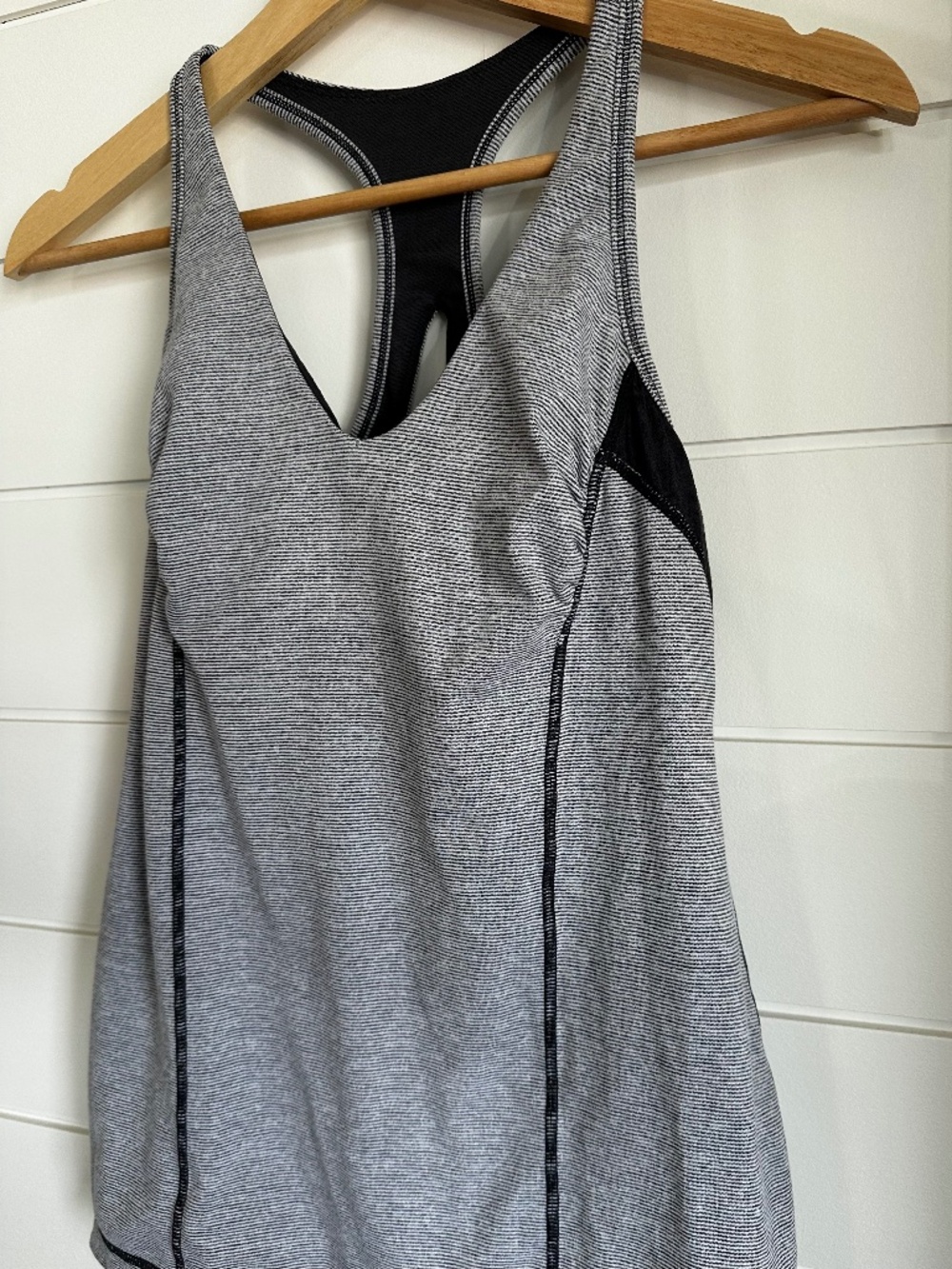 Your Heart Out Tank in Heathered Black / White Black